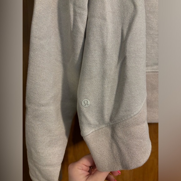LULULEMON Loungeful Cropped Hoodie *Sparkle* - Picture 7 of 9